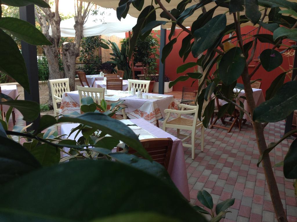 Locanda Degli Artisti Tortolì المظهر الخارجي الصورة