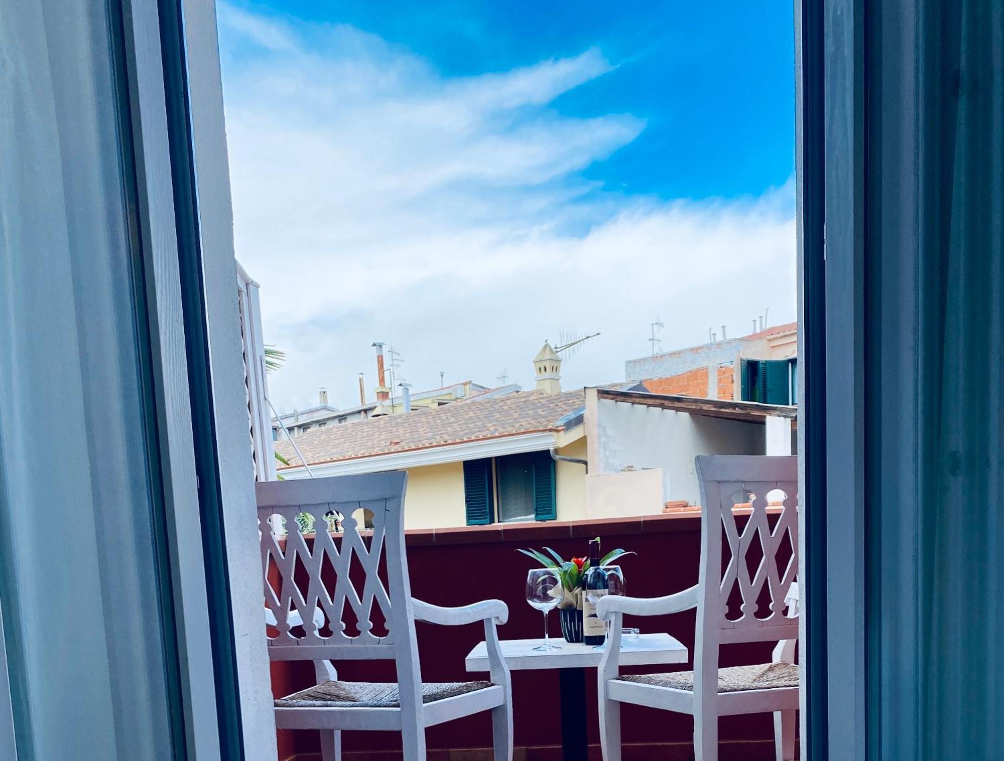 Locanda Degli Artisti Tortolì المظهر الخارجي الصورة