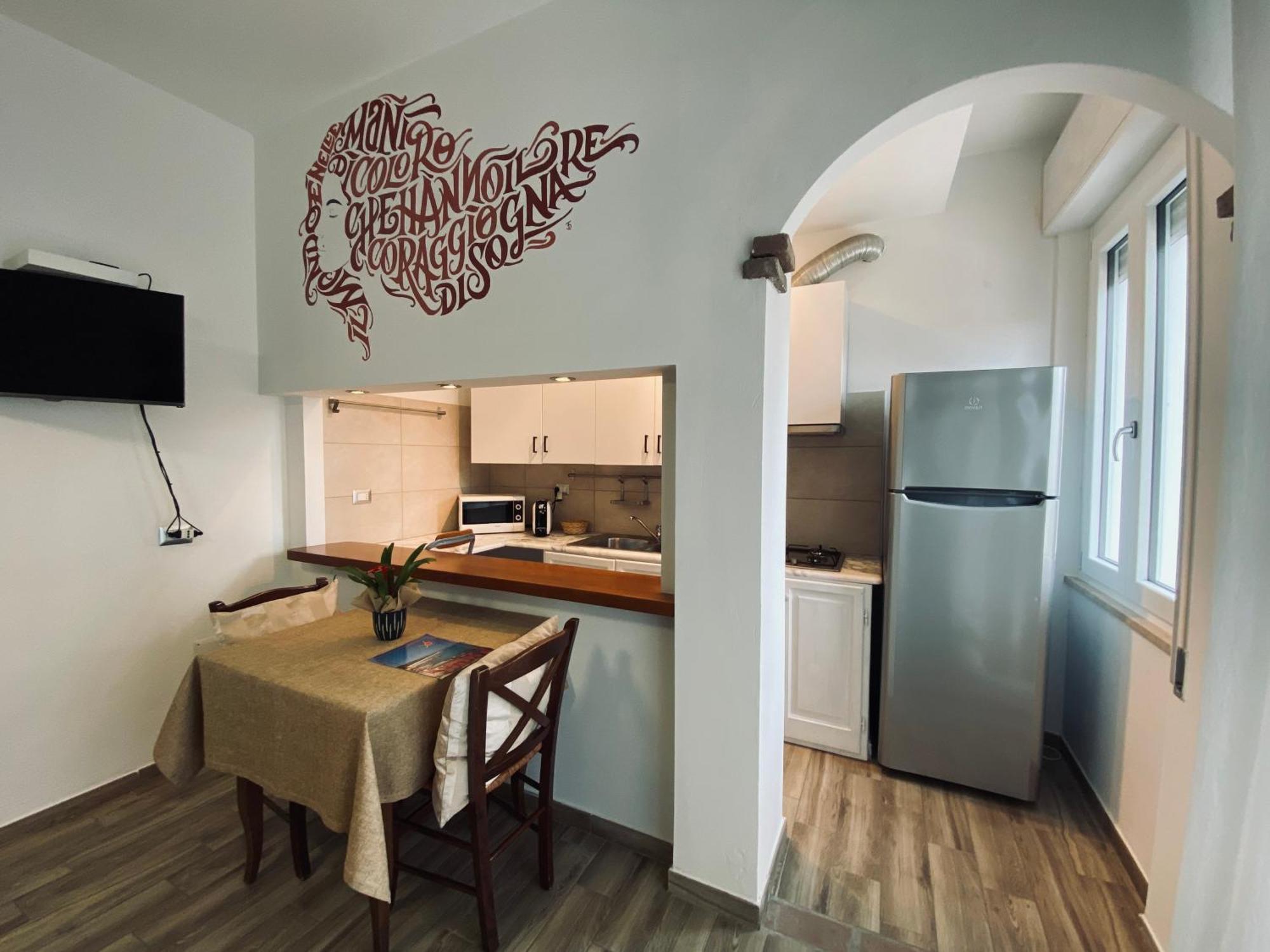 Locanda Degli Artisti Tortolì المظهر الخارجي الصورة
