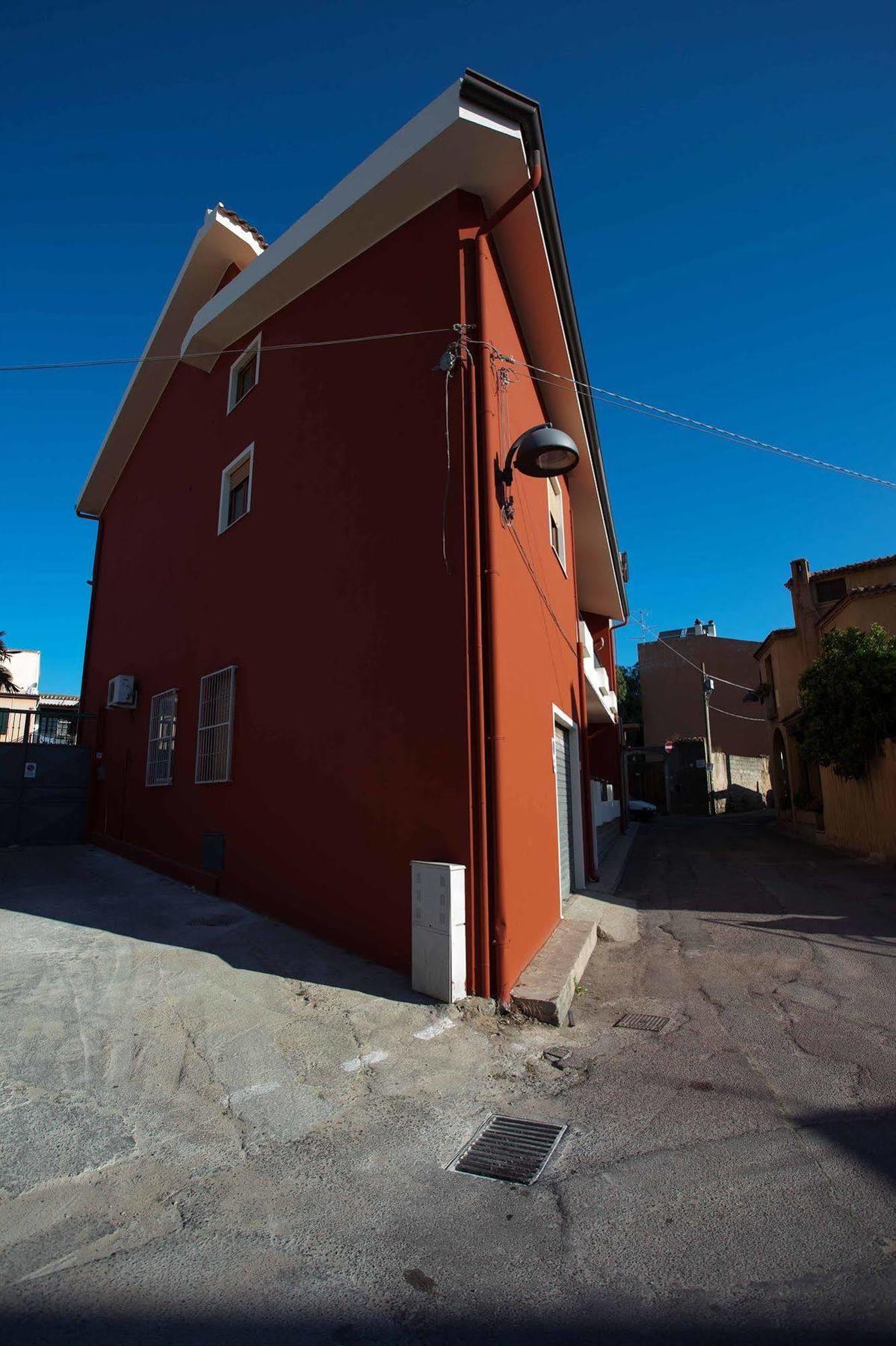 Locanda Degli Artisti Tortolì المظهر الخارجي الصورة