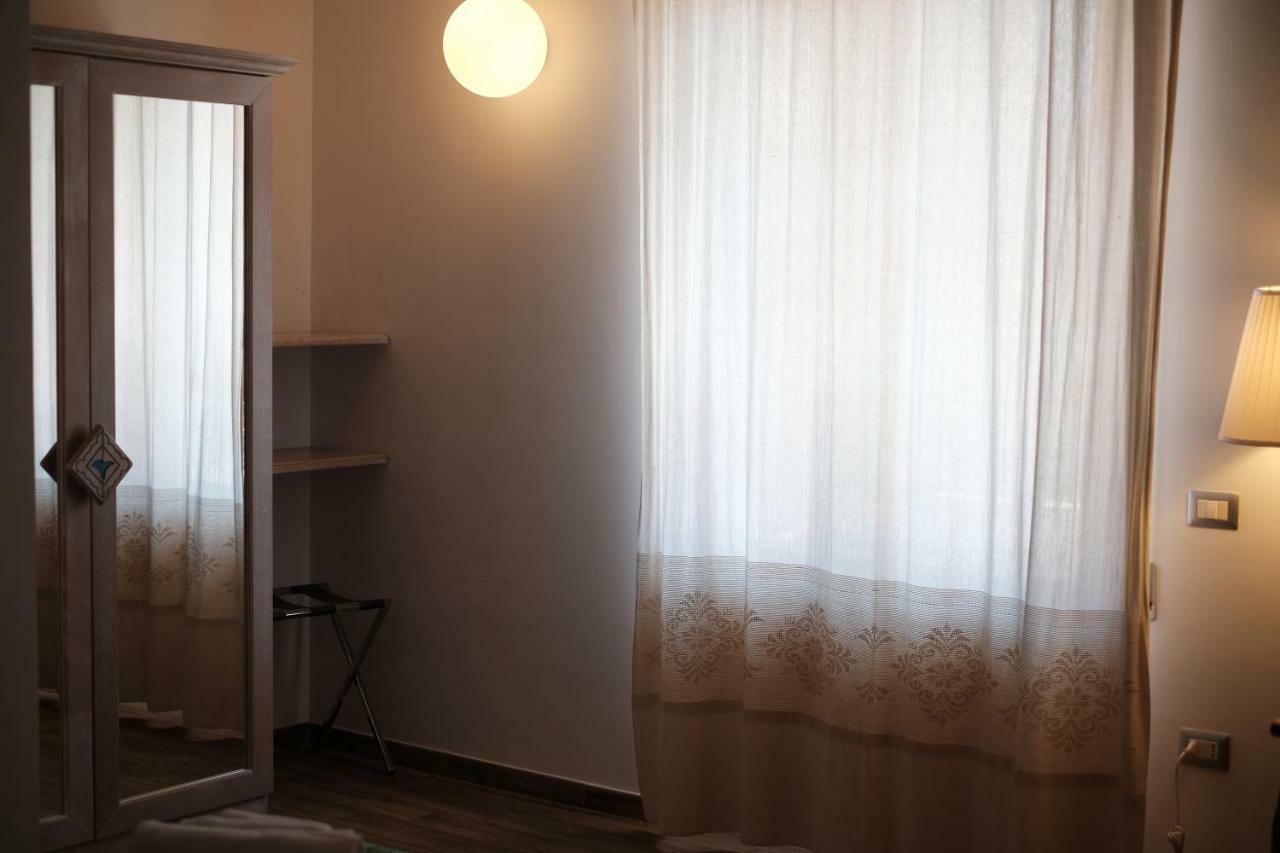 Locanda Degli Artisti Tortolì المظهر الخارجي الصورة