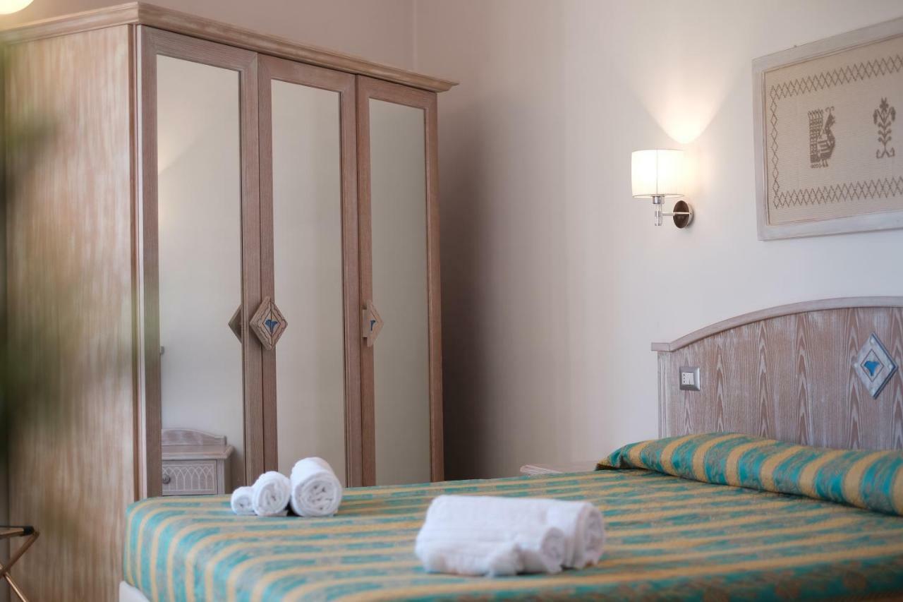 Locanda Degli Artisti Tortolì المظهر الخارجي الصورة